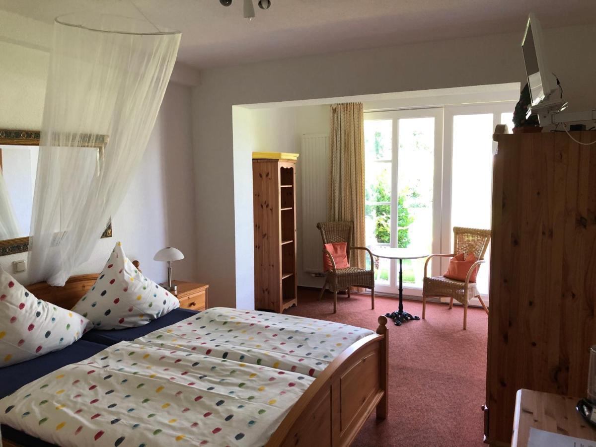 Landhotel Kiebitzort Ruegen Ummanz Eksteriør bilde